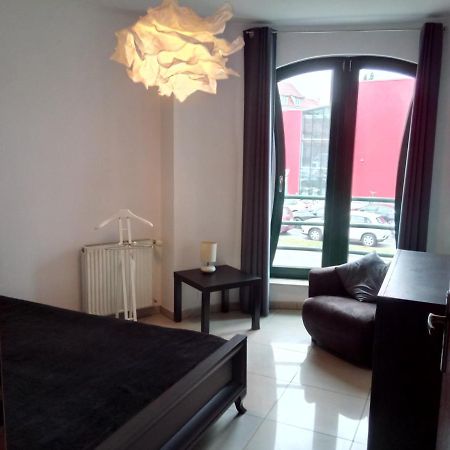Apartamenty Krzywe Okna 지엘로나구라 외부 사진
