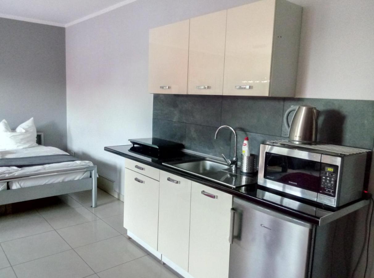 Apartamenty Krzywe Okna 지엘로나구라 외부 사진